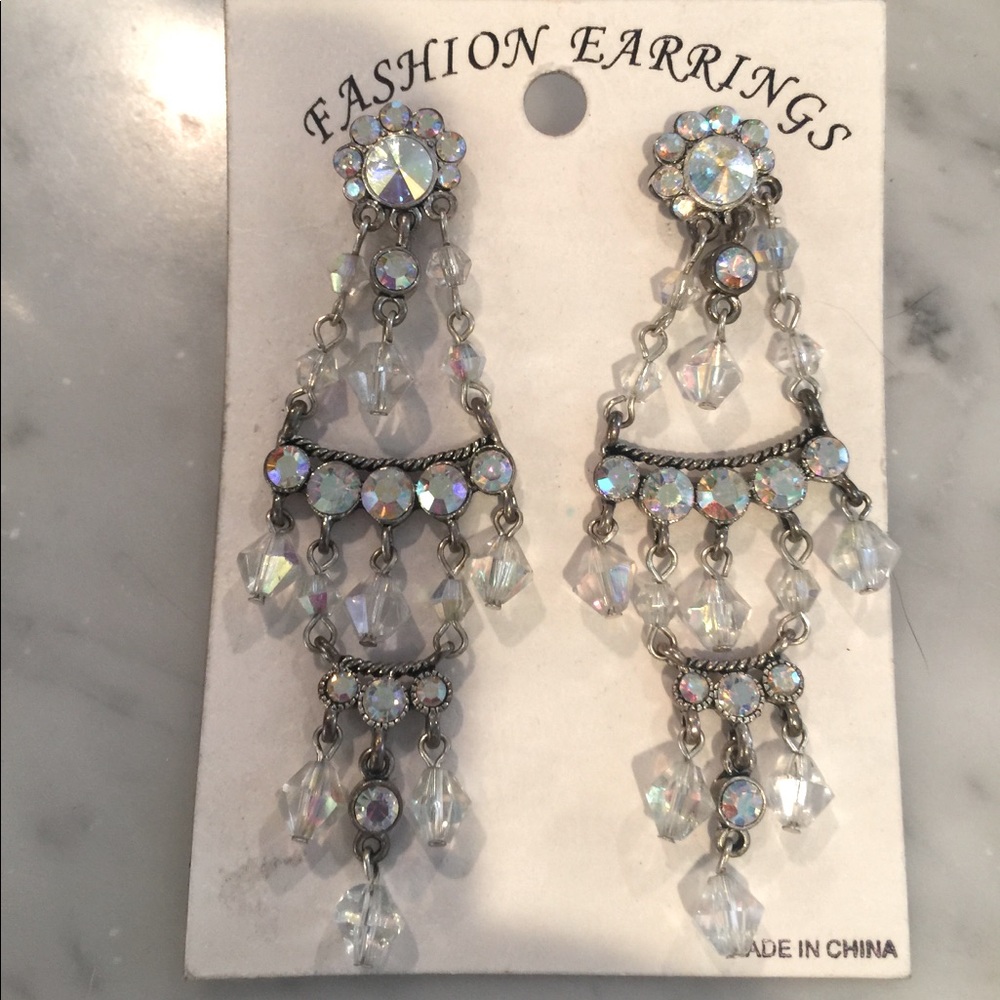 crystal stone chandelier drop earrings 3” silver tone
